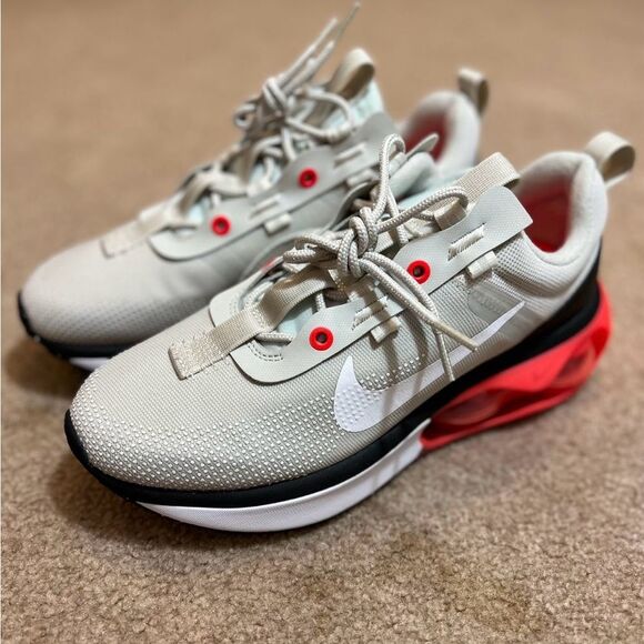 Nike Shoes - Wmns Air Max 2021 Light Bone size 9.5